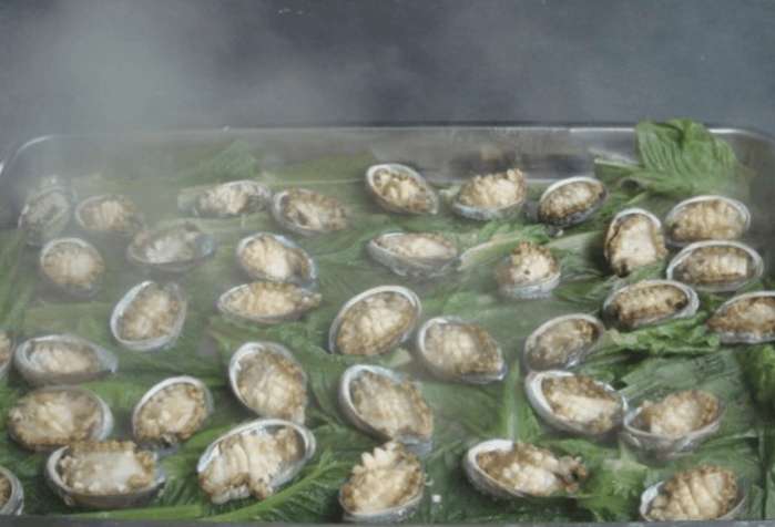 十大外围足球平台app|我校足球队在省第十七届大学生运动会上勇夺冠军(图2) 十大外围足球大平台