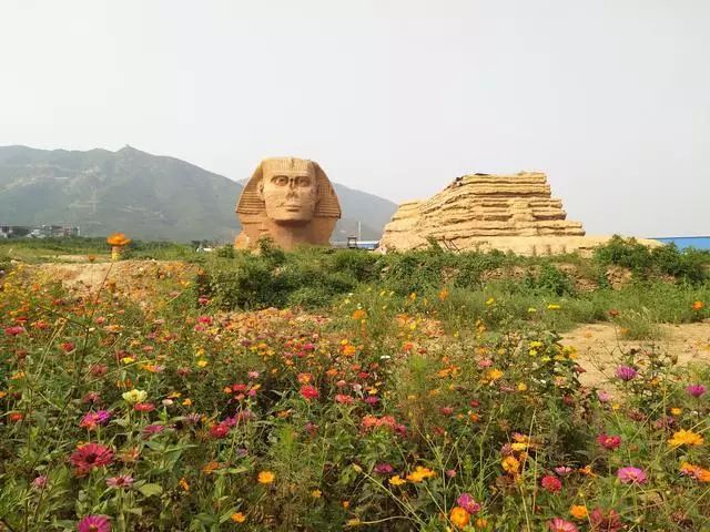 十大外围足球大平台-我校雪雕团队在第九届国际大学生雪雕大赛中荣获三等奖(图3) 十大外围足球平台app手机版